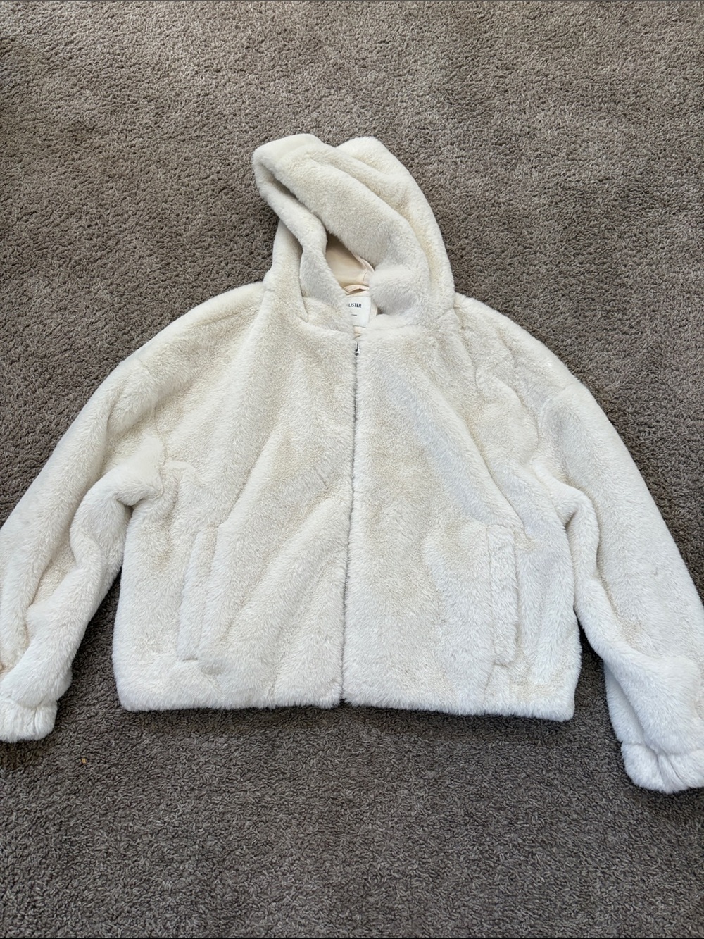 Hollister Cream Women's Faux Fur Jacket